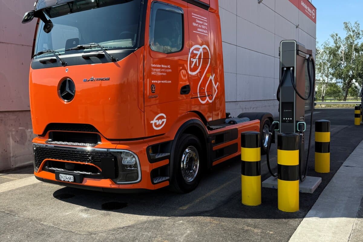 Gebrueder Weiss E-Lkw Altenrhein